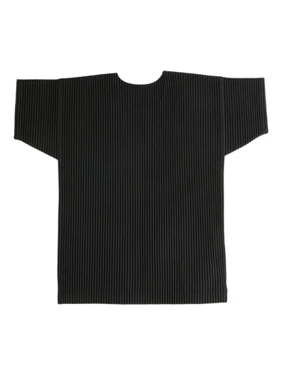 Issey Miyake Basic Pleated T-shirt