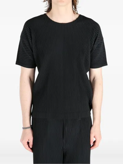 Issey Miyake Basic Pleated T-shirt