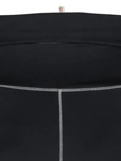 Moncler Logo Leggings Featuring Contrast Stitching In Black