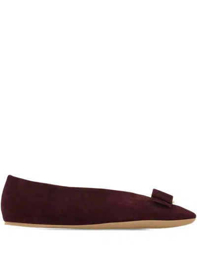 Ferragamo Bow Detail Suede Ballerinas In Burgundy