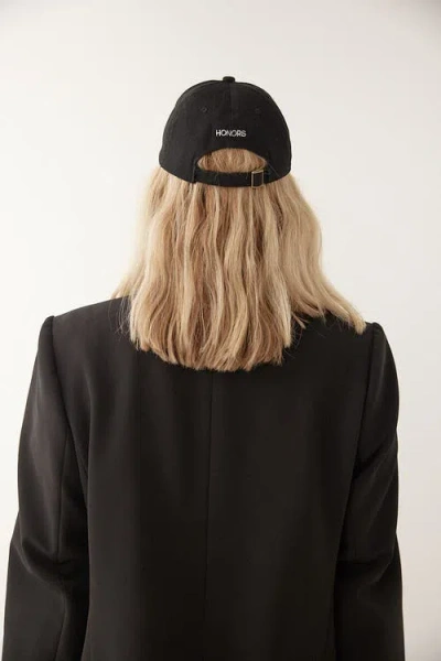 Honors On Par Hat