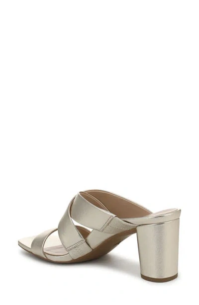 Vionic Merlot Slide Sandal In Neutral