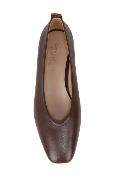 27 Edit Naturalizer Carla Flat In Brown