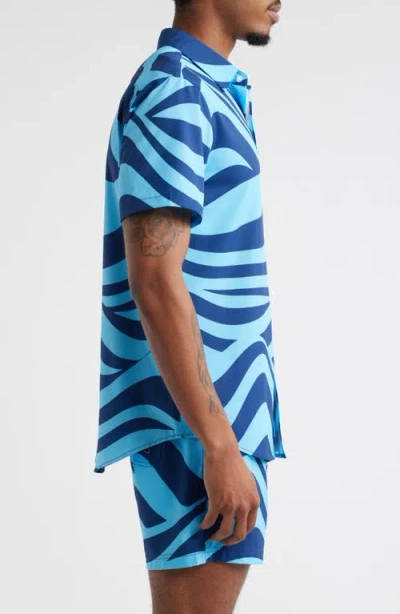 Mavrans Wave Weekend Short Sleeve Performance Button-up Shirt