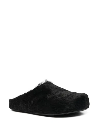 Marni Fussbet Fur Mules In Black