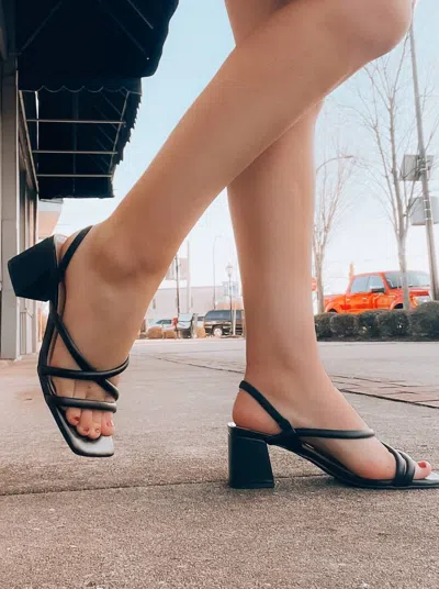 Fortune Dynamic Women Slip Into Style Heels In Black