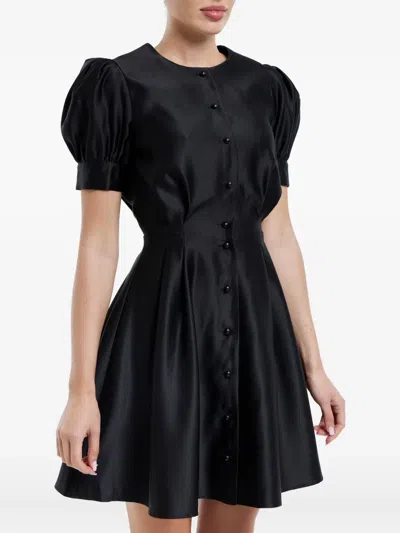 排扣迷你连衣裙