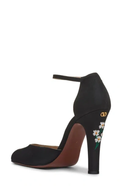 Valentino Floral Embroidered Round Toe Ankle Strap Pumps In Black