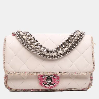 Pre-owned Chanel White Quilted Lambskin And Tweed Elegant Trim Flap