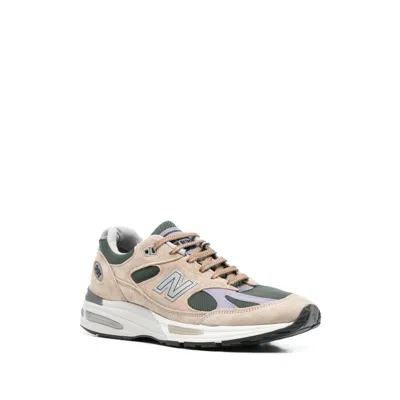 New Balance 991v2 Round Toe Sneakers