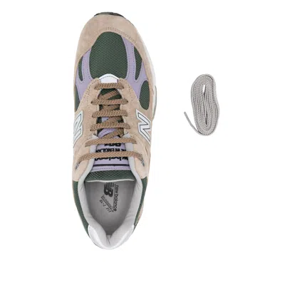 New Balance 991v2 Round Toe Sneakers