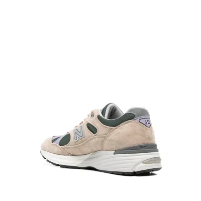 New Balance 991v2 Round Toe Sneakers