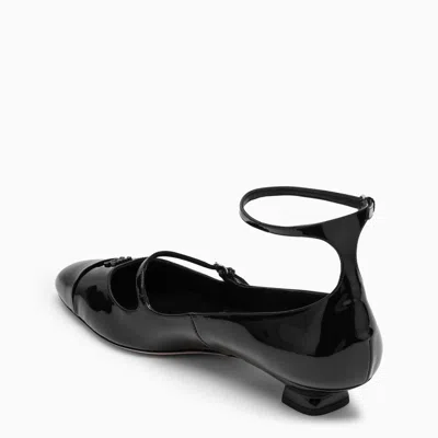 Miu Miu Round Head Low-heeled Shoes