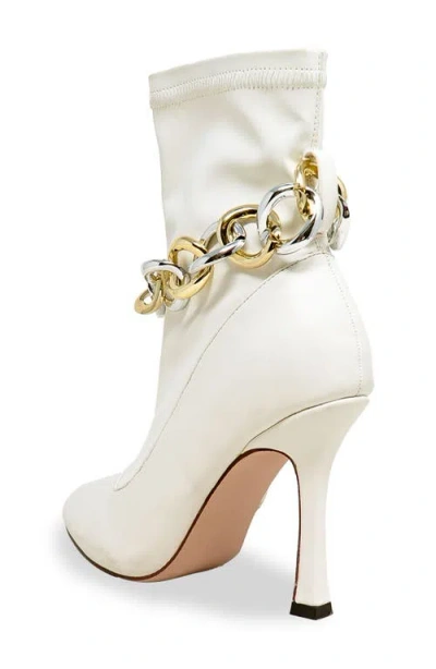 Chase & Chloe Chase And Chloe Callisto Two-tone Chain Bootie