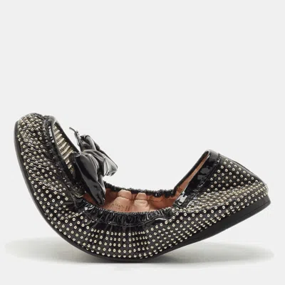 Pre-owned Miu Miu Black Patent Leather Studded Bow Scrunch Ballet Flats Size 38.5