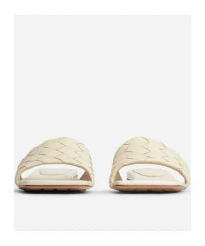 Bottega Veneta Women Ivory Leather Parco Slippers In White
