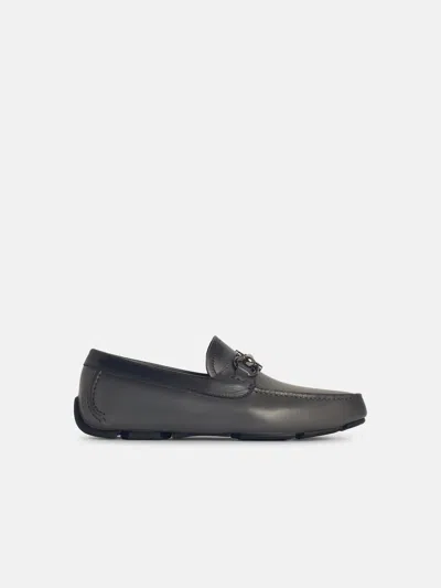 Ferragamo Black Leather Loafers In Black