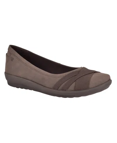 Easy Spirit Acasia Criss-cross Flat