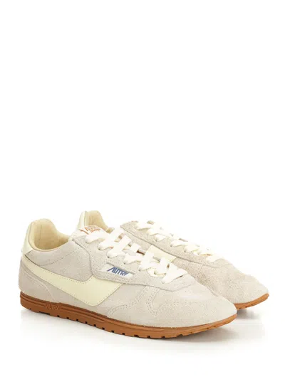 Autry 'windspin Low' Grey Sneaker With Logo On The Side And On The Heel