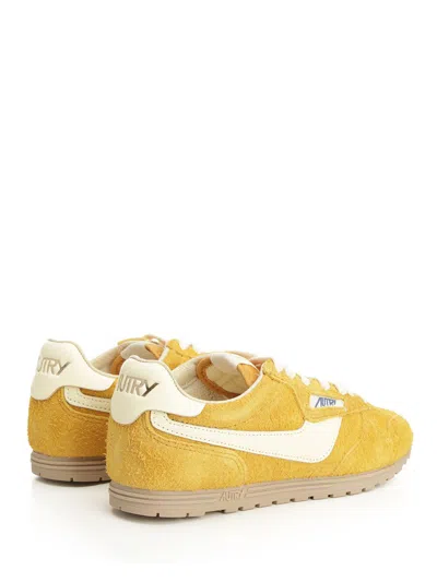Autry 'windspin Low' Yellow Sneaker With Logo On The Side And On The Heel
