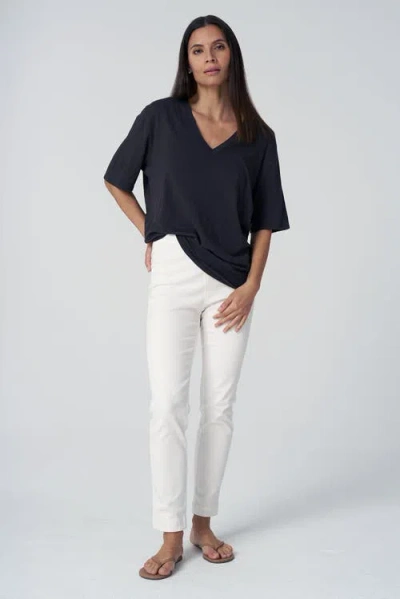 Franne Golde Slub Jersey V-neck Elbow Sleeve Tee In Black