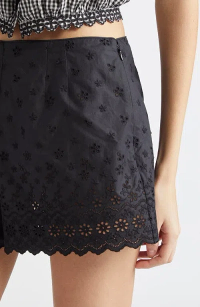 Doen Iona Lace-trimmed Silk-satin Shorts In Black