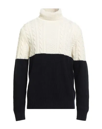 +39 Masq Man Turtleneck Cream Size 44 Wool