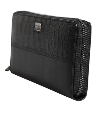 Pre-owned Dolce & Gabbana Black Leather Logo Plaque Zip Around Continental Men's Wallet ()