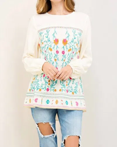 Entro Floral Embroidered Tunic Blouse In Cream