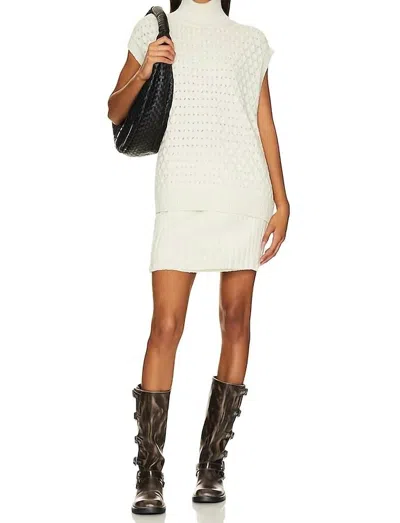 Free People Rosemary Set In Cheesecake