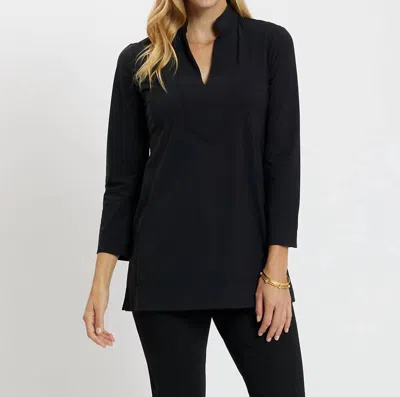Jude Connally V-neck Chris Top In Black In Black