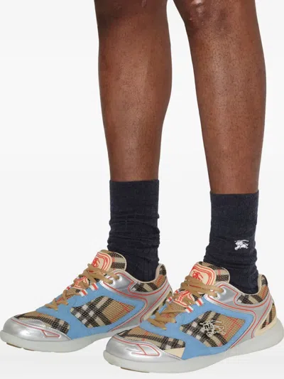 Burberry Embroidered-logo Socks