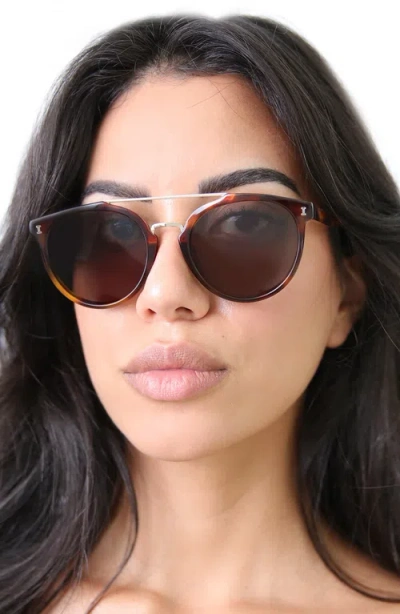 Illesteva Puglia Sunglasses In Brown
