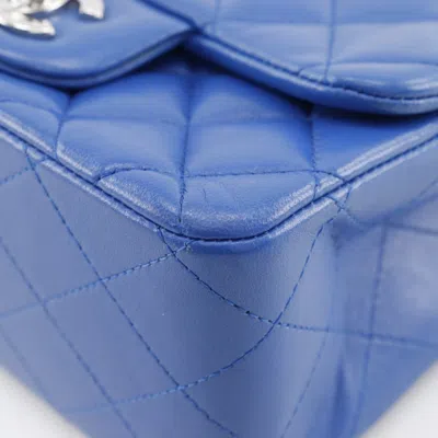 Pre-owned Chanel Blue Leather Shoulder Bag ()