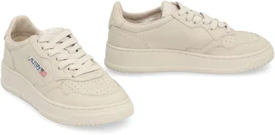 Autry Sneakers In Neutral