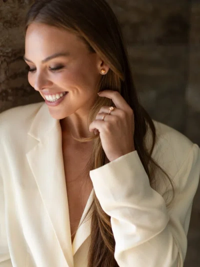 Able Emma Pearl Dish Studs In Gold