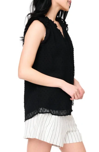 Gibsonlook Ruffle Trimmed V-neck Blouse In Black
