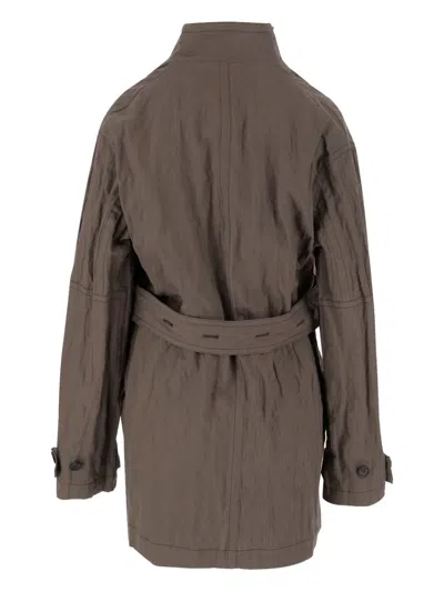 口袋细节束腰夹克