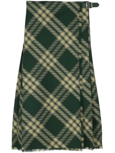 Burberry Maxi Kilt With Check Pattern