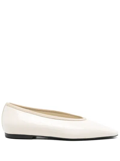 Totême Minimalist Croc-embossed Patent Leather Ballerina Flats