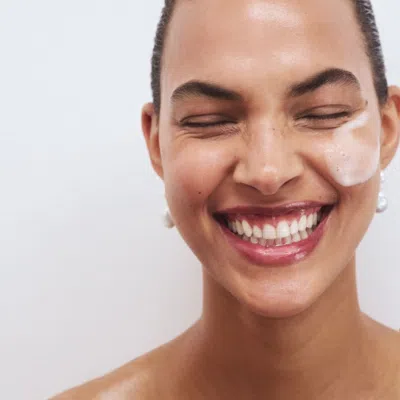 Goop Daily Detox Foaming Cleanser