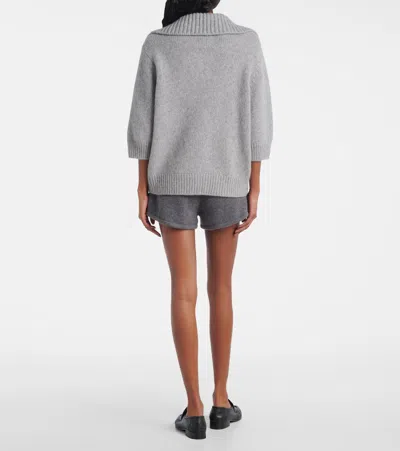 Lisa Yang Lailai Cashmere And Silk-blend Polo Sweater In Gray