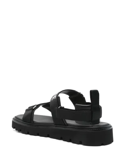 Celine Toe Flat Sole Buckle Detailing Sandals In Black