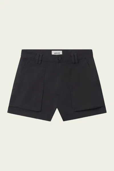 Agolde Kiva Mid Rise Cargo Short In Washed Black