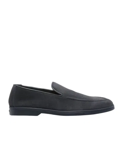 Doucal's Navy Blue Solid Loafers In Black
