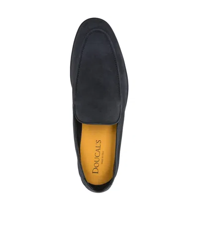 Doucal's Navy Blue Solid Loafers In Black