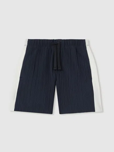 Reiss Navy/white Plissé Colour-block Shorts