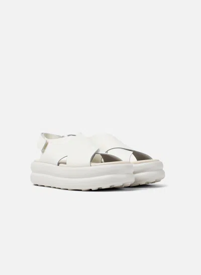 Camper Oruga Up In White