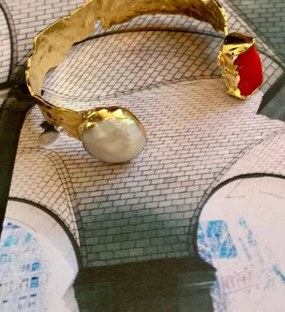 EASTON ELLE WOMEN'S MIST MEDIUM CUFF IN RED/GOLD/PEARL 