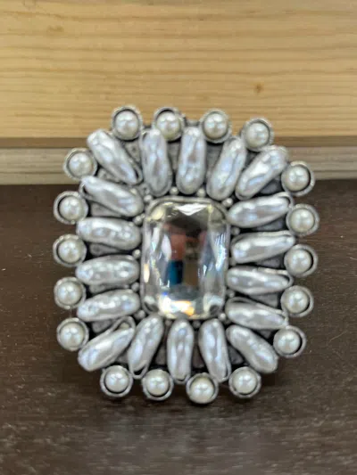 A Rare Bird Women's Flower Bracelet In White